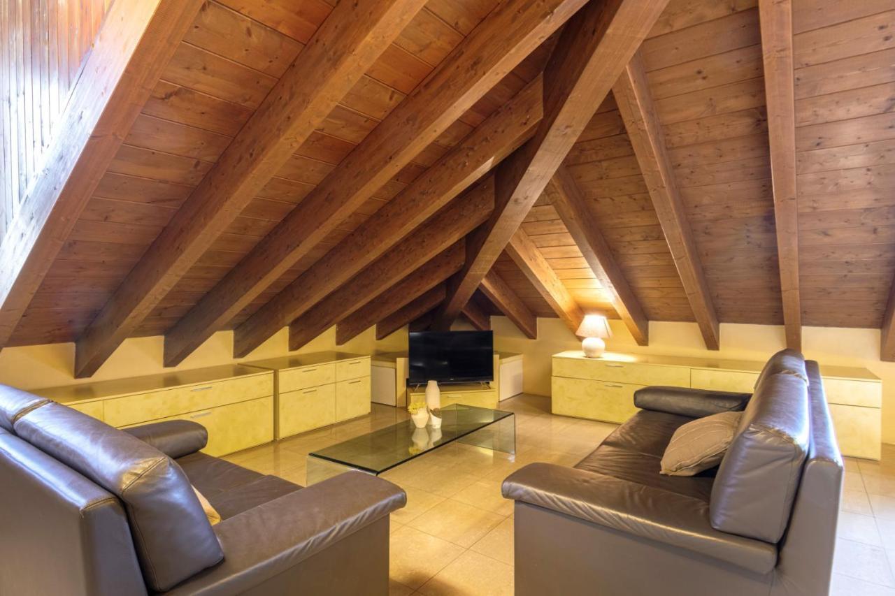 Appartamento Easylife - Esclusivo Attico In S Babila Milano Esterno foto