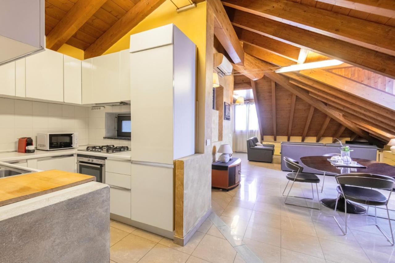 Appartamento Easylife - Esclusivo Attico In S Babila Milano Esterno foto